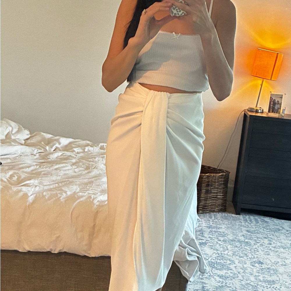 Women's White Draped Twist-Front Midi Skirt